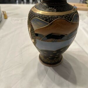 Elegant Black and Gold Vase